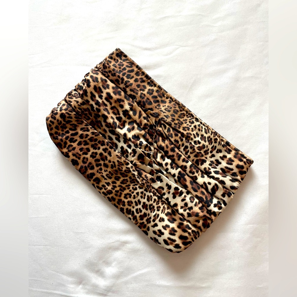 ⭐️ Y2K Urban Outfitters Clutch
